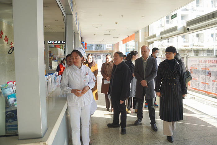 DSC04239__.jpg
